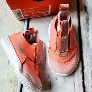 Like new nike shoes toddler 4 sneakers